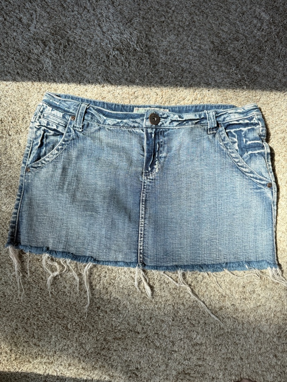 VINTAGE 2007 YMI Light Blue Distressed Denim Mini Skirt.